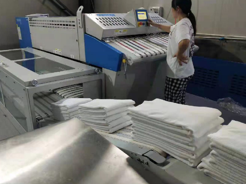 索巾类折叠机-02